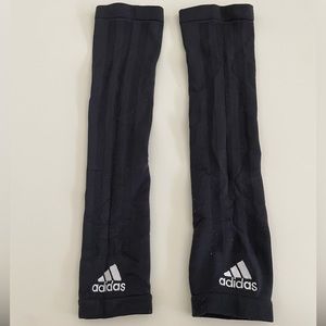 Adidas arm sleeves